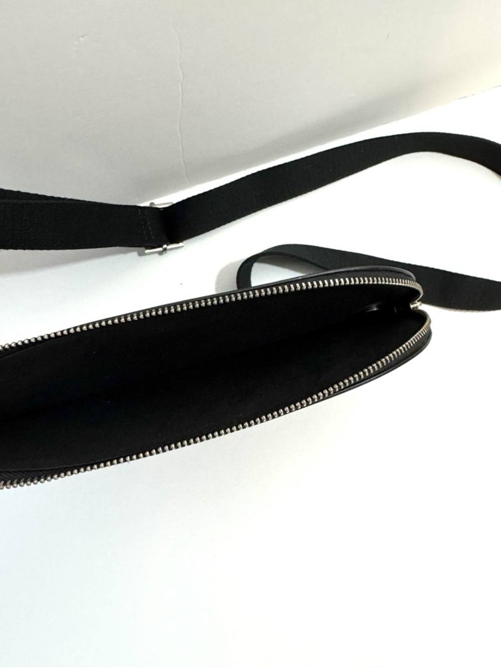 Everlane Cactus Leather Sling Bag with Adjustable Strap, in black - Picture 2 of 4